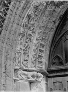 Frombork [Katedra Wniebowzięcia Najświętszej Marii Panny i św. Andrzeja, fragment portalu zachodniego]