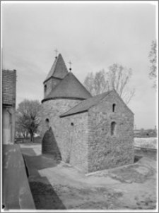 Strzelno. Rotunda św. Prokopa. Widok od strony południowo-wschodniej