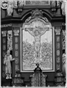Strzelno. Bazylika św. Trójcy i Najświętszej Marii Panny. Ołtarz boczny w transepcie południowym