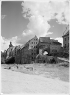 Grudziądz. Panorama miasta. Spichrze nad Wisłą