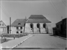 Łęczna. Duża synagoga [widok ogólny]